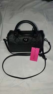 NWT Betsey Johnson Black Embossed Skull and Heart Satchel Crossbody Bag